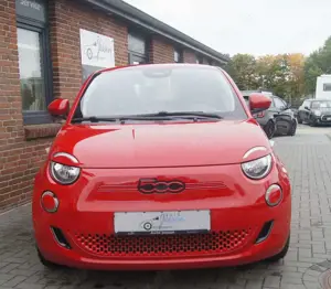 Fiat 500e Red Aut. Navi/Kamera/Shz./Temp./Alu 16" Bild 5