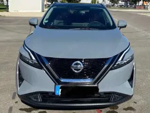 Nissan Qashqai Qashqai 1.3 DIG-T MHEV Xtronic Premiere Edition