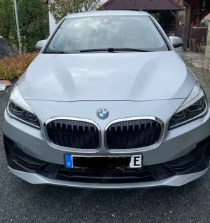 BMW 225 2er Active Tourer Plug-In-Hybrid 225xe iPerformanc