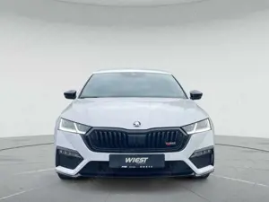 Skoda Octavia RS 2.0 TDI DSG Lim. Navi ACC RFK Keyless Bild 3