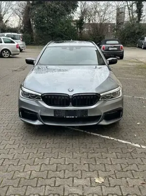 BMW 520 520d Touring Aut. Sport Line