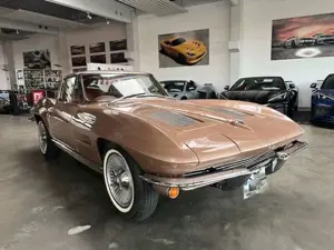 Corvette C2 Bild 4 Corvette C2 Bild 4