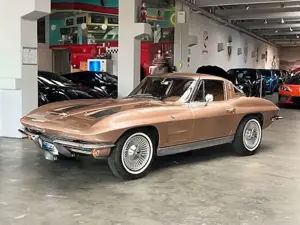 Corvette C2