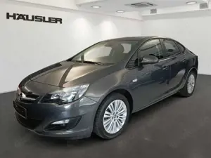 Opel Astra 1.6 Style Limousine Teilleder Einparkhilfe CD-Spie