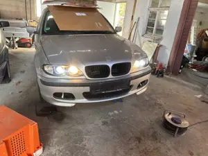BMW 320 320d Bild 3