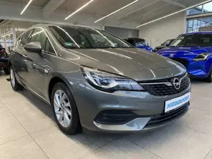 Opel Astra K 1.2 Turbo Elegance LEDER LED NAVI KAM Tempom. Si