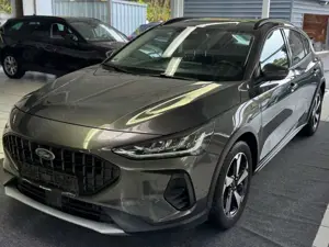 Ford Focus Active X*RFK*Head-up-Display*SPH-ASS*LED*NAVI*
