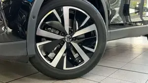 Volkswagen Tiguan GOAL 2.0 TDI DSG Anhängevorrichtung Bild 2