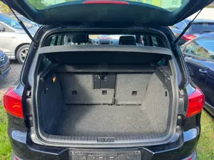 Volkswagen Tiguan 2.0TDI Lounge Sport  Style BMT 4Motion Bild 5
