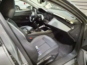 Peugeot 308 SW Allure PureTech 130PS 6G *SHZ*PDC*RFK Bild 5