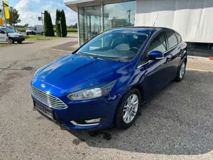 Ford Focus Titanium 1.5 AUTOMATIK"AHK"8-FACH"NAVI"