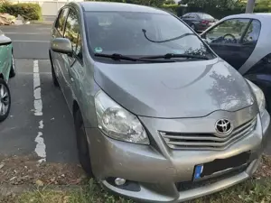 Toyota Verso Verso 2.0 D-4D Bild 4