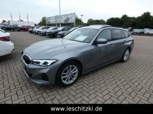 BMW 318 i Touring Automatik/Innovationspaket 2