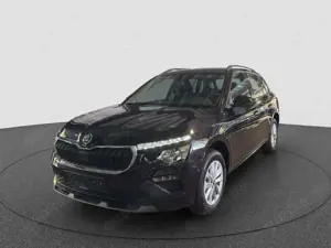 Skoda Kamiq 1.5 TSI DSG Selection AHK Vorber. / Lenkrad hei...