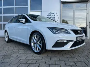 SEAT Leon ST 1.4 TSI DSG FR SHZ NAV PANO KAM EXPORT Bild 2