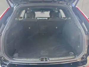 Volvo XC60 XC60 B4 AWD Plus-Dark Aut ACC BLIS Navi LED AHK Bild 4