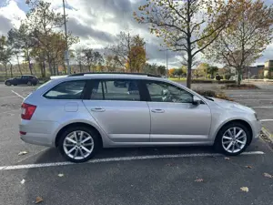 Skoda Octavia Combi 2.0 TDI Green tec DSG Elegance