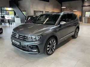 Volkswagen Tiguan Allspace R-Line 4M AHK HuD Pano Standh. Bild 1