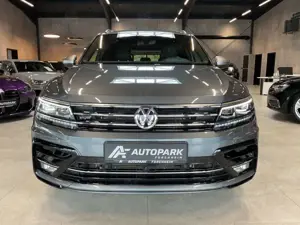 Volkswagen Tiguan Allspace R-Line 4M AHK HuD Pano Standh. Bild 2