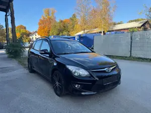 Hyundai i30 i30 1.4 Edition 20 /Klima / 8 Fachbereift