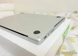 Apple MacBook Pro 14" M4 Max Chip 36GB RAM 1TB SSD Silber Bild 4 Apple MacBook Pro 14" M4 Max Chip 36GB RAM 1TB SSD Silber Bild 4