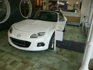 Mazda MX-5 "Sendo" Navigation // Fabrik neuer Motor/100 Kilom Bild 2