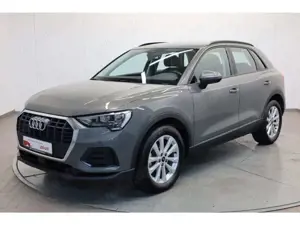 Audi Q3 35 TFSI S-Tronic AHK/NAV/Virt+/SH Bild 2
