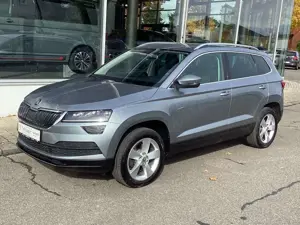 Skoda Karoq 2.0 TDI DSG 4x4 Style/RFK/LED/ACC/Navi/AHK