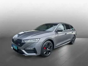 Skoda Octavia Combi RS 2.0TSI DSG Navi LED Panorama