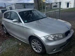 BMW 118 1er (5-Türer) 118i Aut.-SH-Tempomat -Automatik
