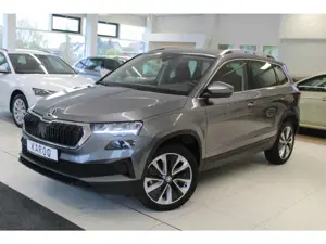 Skoda Karoq Selection 1.5 TSI 110 kW 7-Gang Automatik*LED*Appl