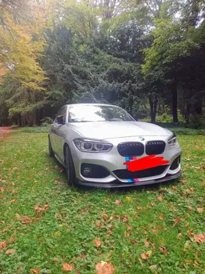 BMW 118 118d Aut. M Sport Bild 4