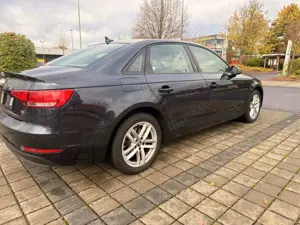 Audi A4 A4 Diesel 2.0 TDI Bild 5