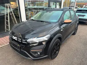 Dacia Sandero Stepway 3 Extreme TCE 100 ECO-G Bild 2