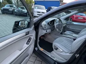 Mercedes-Benz ML 320 CDI 4MATIC Bild 5