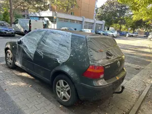 Volkswagen Golf 1.6 Automatik Highline