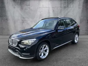 BMW X1 2.0 D Navi / Xenon / Sitzh / P.Dach / 18 Zoll