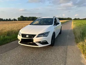 SEAT Leon ST 1.5 TGI StartStop DSG FR Black Matt Edition