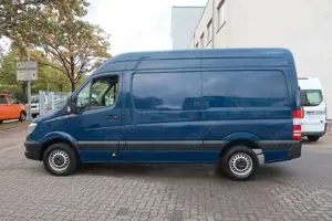 Mercedes-Benz Sprinter Bild 2
