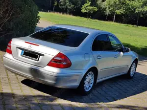 Mercedes-Benz E 200 Kompressor Automatik Elegance LPG Gasanlage Bild 5