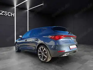SEAT Leon eTSI FR-Line DSG LED ACC Park-Assist SH 18" Bild 4