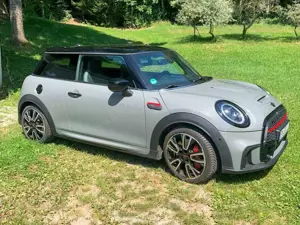MINI John Cooper Works Mini John Cooper Works Aut. Essential Trim