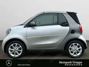 smart forTwo fortwo cabrio passion NAVI*LEDSENSOR*SHZ* Autom. Bild 2