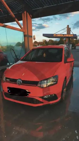 Volkswagen Polo GTI 1.8 TSI (Blue Motion Technology) DSG