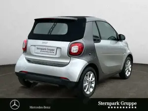 smart forTwo fortwo cabrio passion NAVI*LEDSENSOR*SHZ* Autom. Bild 5