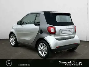 smart forTwo fortwo cabrio passion NAVI*LEDSENSOR*SHZ* Autom. Bild 3
