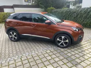 Peugeot 3008 Allure Automatik* Klimaaut.*LED*NAVI*Kamera Bild 3