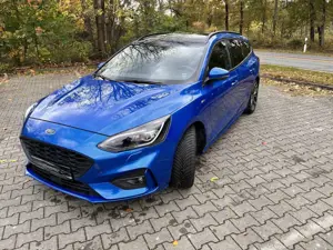 Ford Focus Focus ST-LINE Turnier Automatik