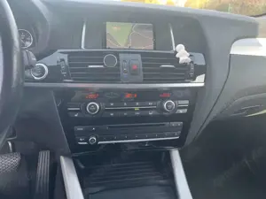 BMW X3 xDrive20d Aut Bild 2