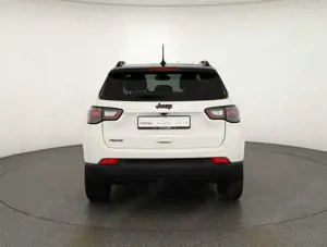 Jeep Compass 1.3 Plug-In Hybrid 4WD Limited LED Navi Bild 4
